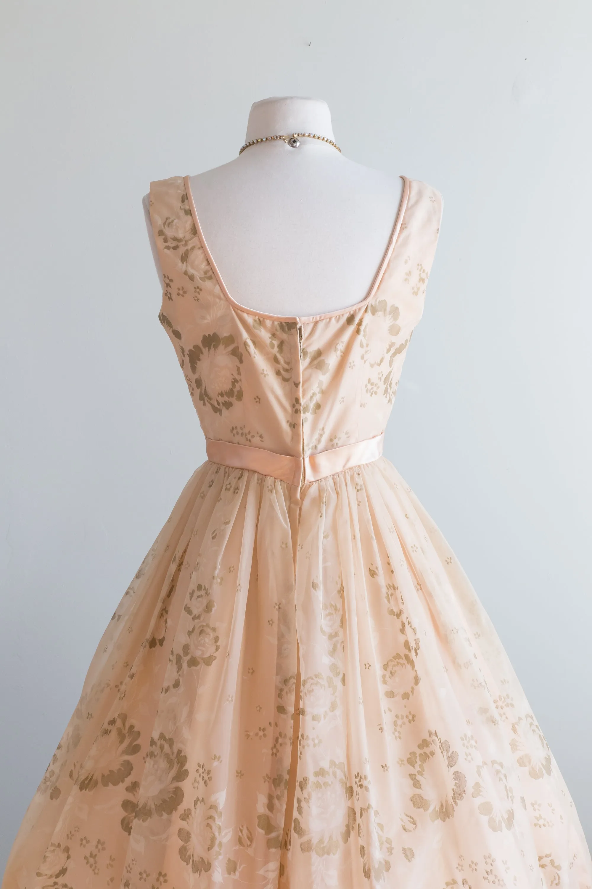 Beautiful 1950s Peach Floral Print Party Dress / Small