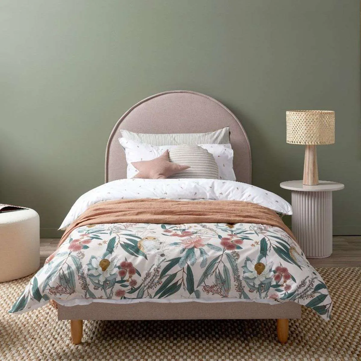 Imogen Pink Single Four Piece Bedroom Set