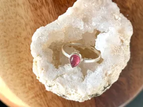 Pink Tourmaline Akoni Ring - XSmall Teardrop