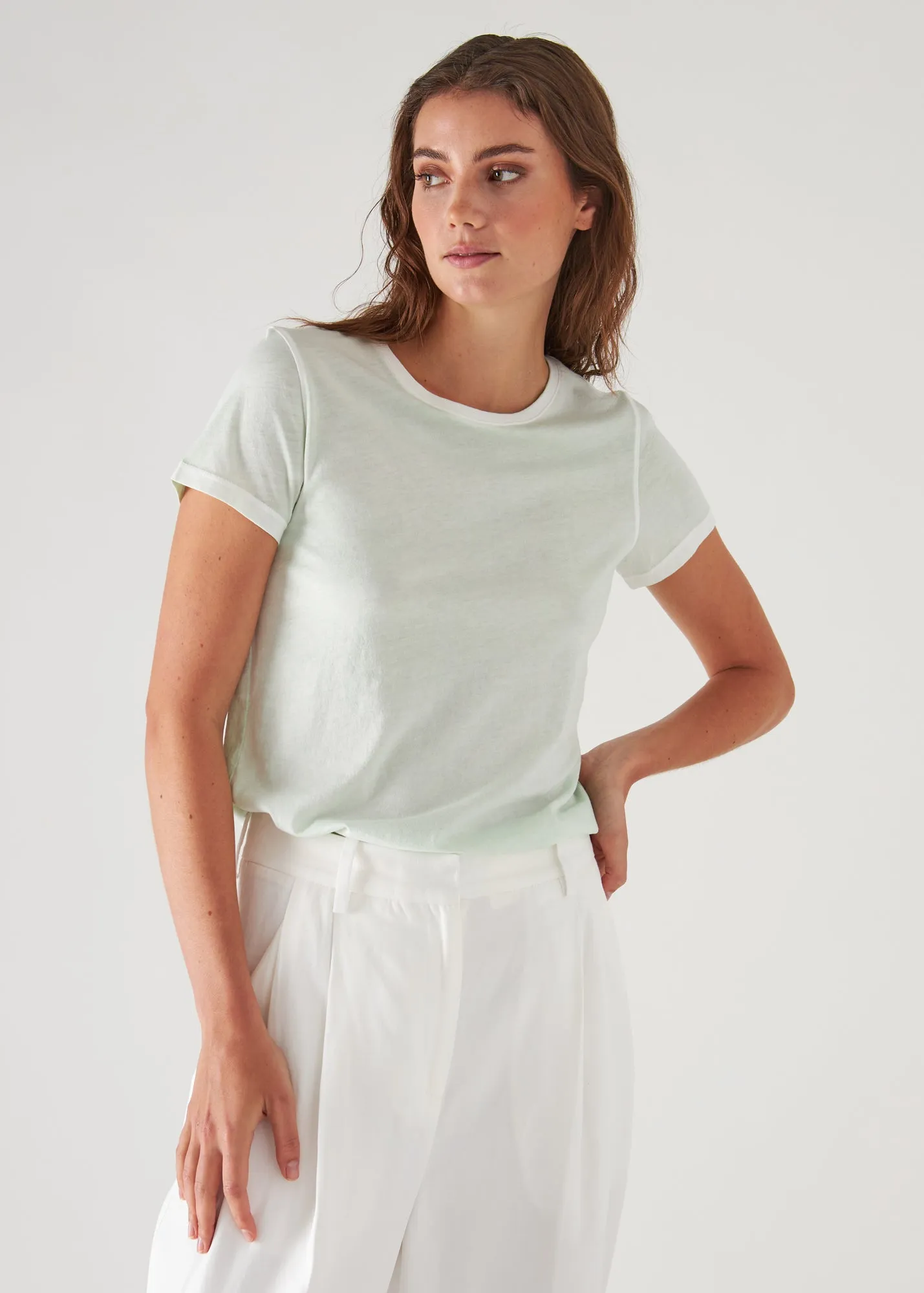 REVERSE SPRAY LIGHTWEIGHT PIMA COTTON T-SHIRT