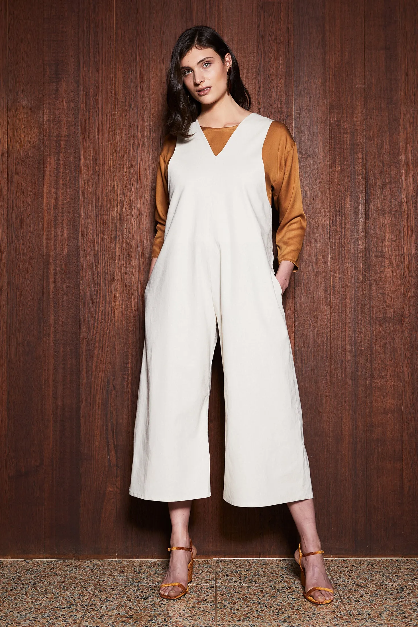 TRUFFLE JUMPSUIT  [ Natural Cream Linen / Cotton, Sleeveless, V Neck ]